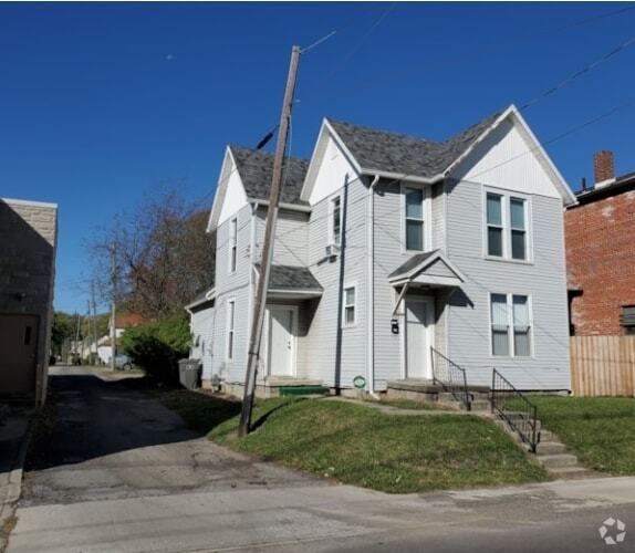 Building Photo - 423 N West St