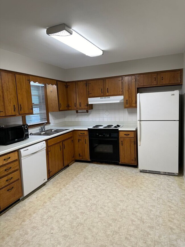 Foto del edificio - Perfect Home Near MSU and Mercy Hospital