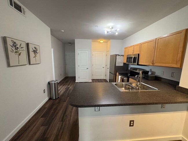 Foto del edificio - 2020 5th Ave S