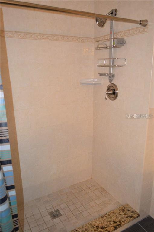 Foto del edificio - 4028 Crockers Lake Blvd