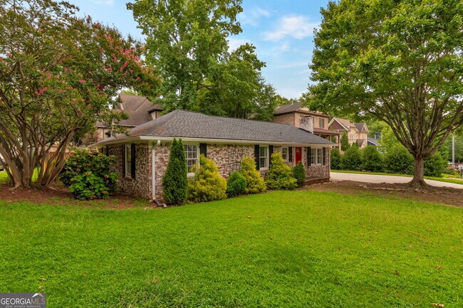 Foto del edificio - 2467 Ellijay Dr NE