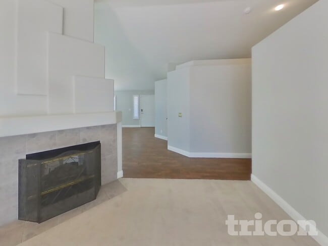 Building Photo - 7528 Pinto Bluff Dr