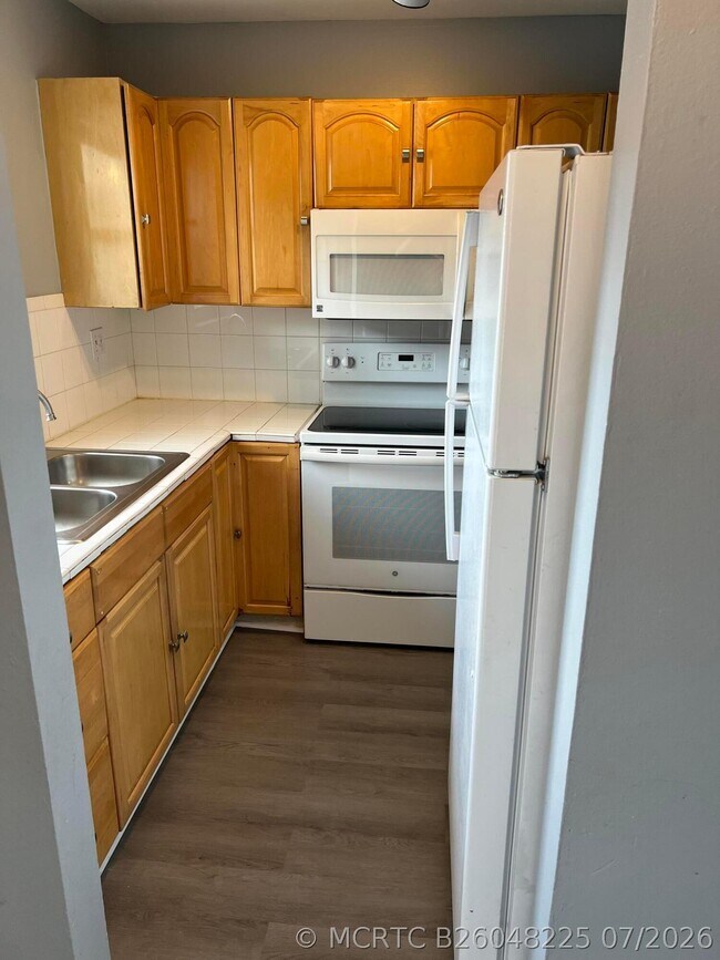 Foto del edificio - 20 SW 108th Ave