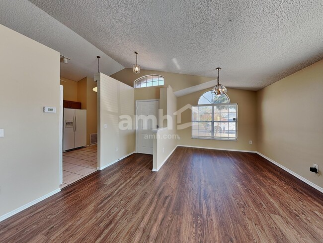 Building Photo - 893 Ferry Landing Ln