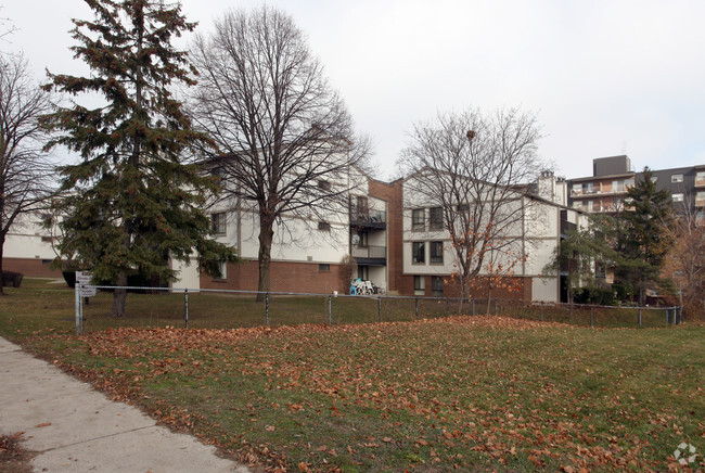 Building Photo - Sherobee Glen