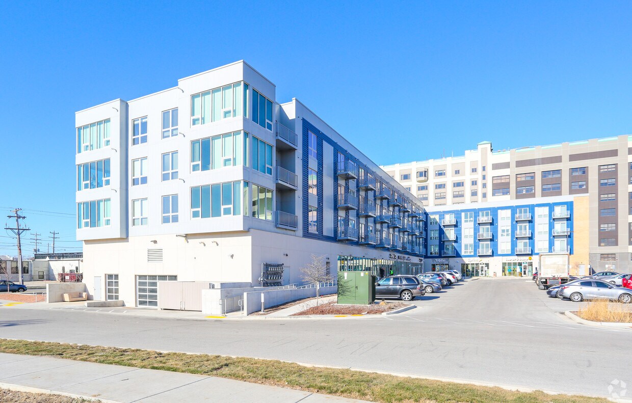 Freshwater Plaza Apartments Apartments 1320 S 1st St Milwaukee, WI