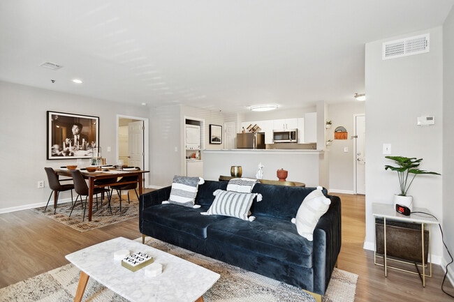 Building Photo - Arrive Stamford