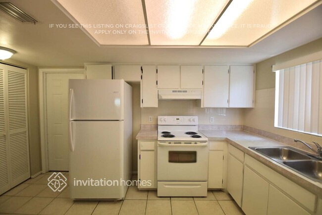 Foto del edificio - 2501 E Timberlane Dr