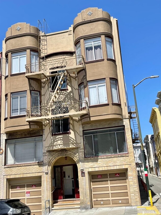 552 Union St, San Francisco, CA 94133 Room for Rent in San Francisco