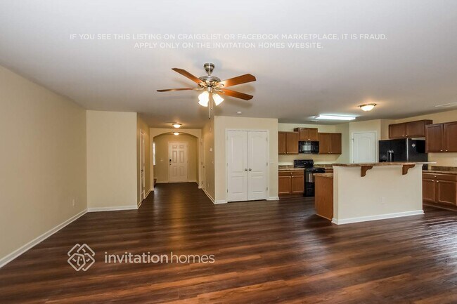 Foto del edificio - 5934 Timbertop Ln
