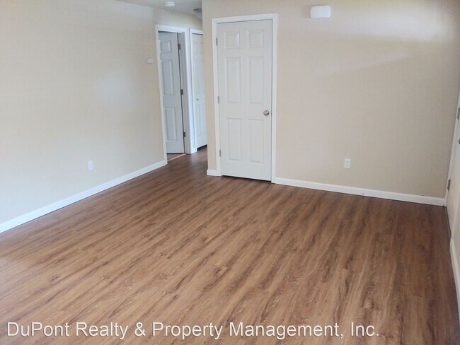 Building Photo - 3 br, 1 bath House - 8716 Veteran's Drive SW