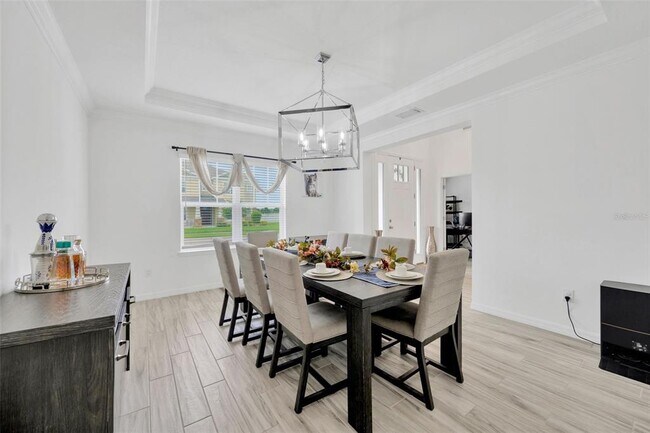 Foto del edificio - 7154 Bradbury Cir