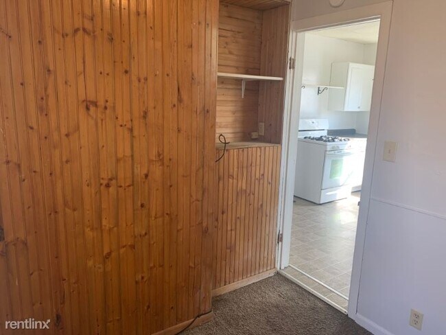 Foto del edificio - 1 br, 1 bath Apartment - 1221 N Ellis St