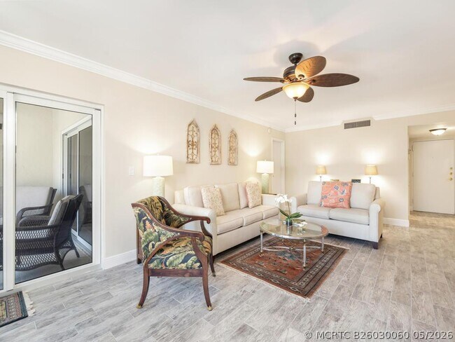 Foto del edificio - 3520 S Ocean Blvd