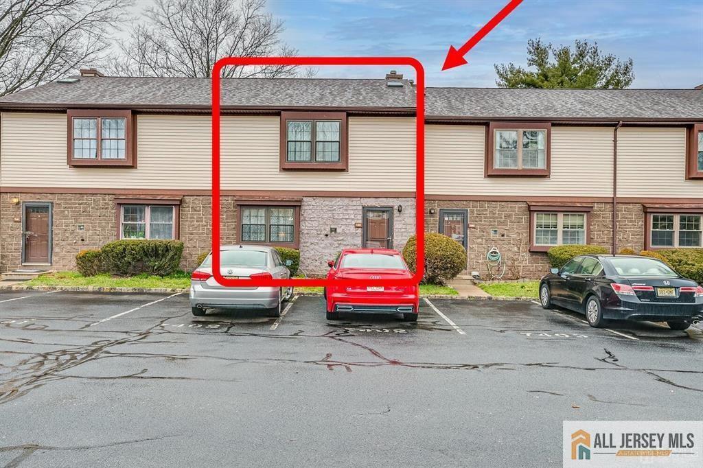 Primary Photo - 7402 Hana Rd
