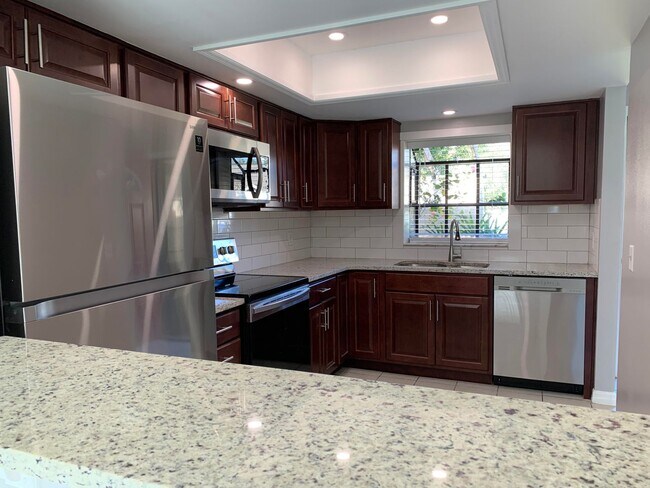 Foto del edificio - 3190 Shingle Creek Ct