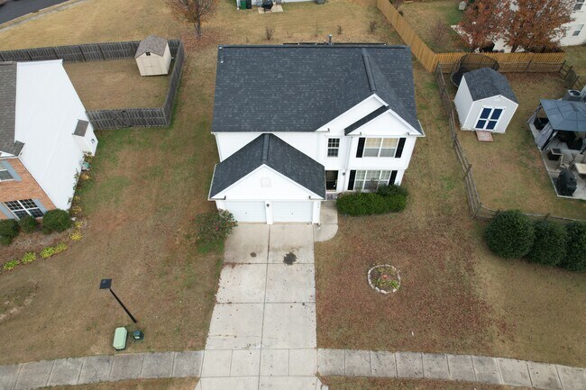 Building Photo - 3038 Old Ironside Dr