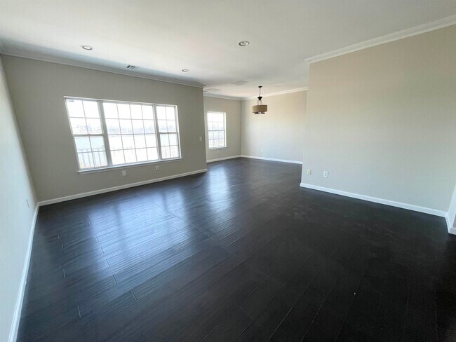 Building Photo - 26 Bergen Ridge Rd