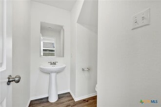 Building Photo - 231 Gabbro Gdns