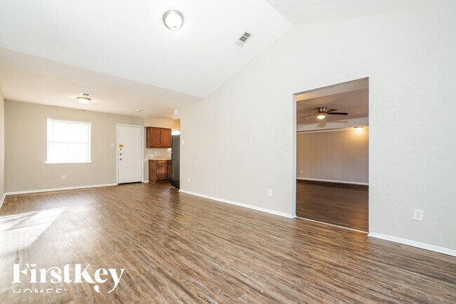 Building Photo - 6247 Harmony Ln