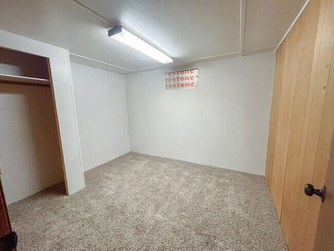 Foto del edificio - Charming 5 Bed, 2 Bath Home in Blackfoot, Idaho!