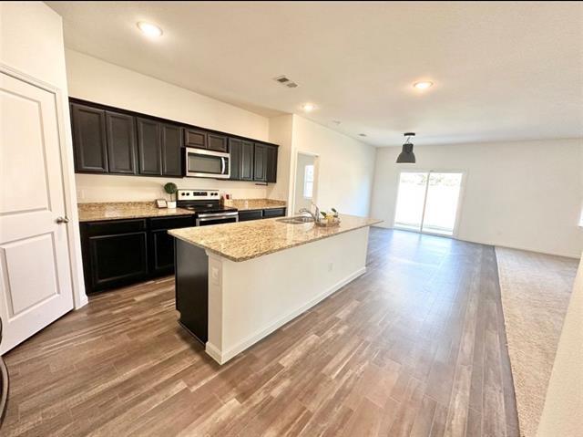 Building Photo - 421 Starboard Dr