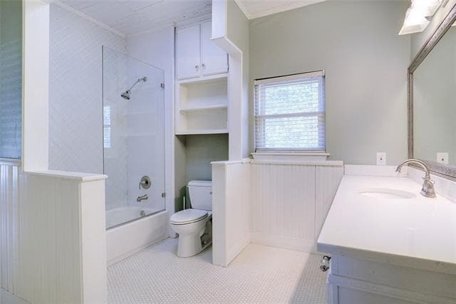 Building Photo - 400 W Highland St