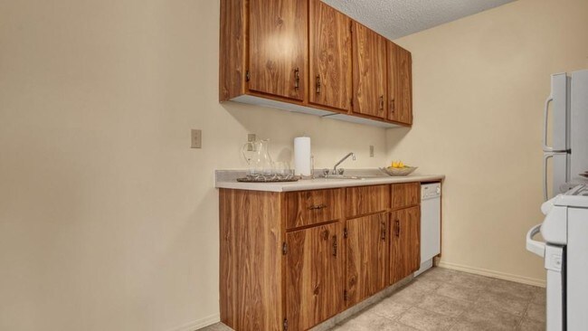 Interior Photo - Cedarcrest Manor