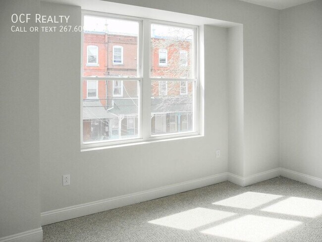 Foto del edificio - 321 N Preston St