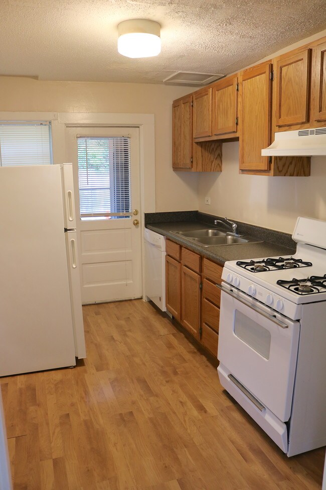 townhouse apartment homes