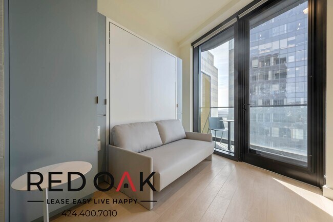 Foto del edificio - Fully Furnished, Luxury Private Suite, Roo...
