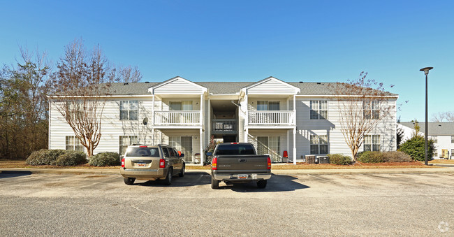 Foto del edificio - Deerfield Run Apartments