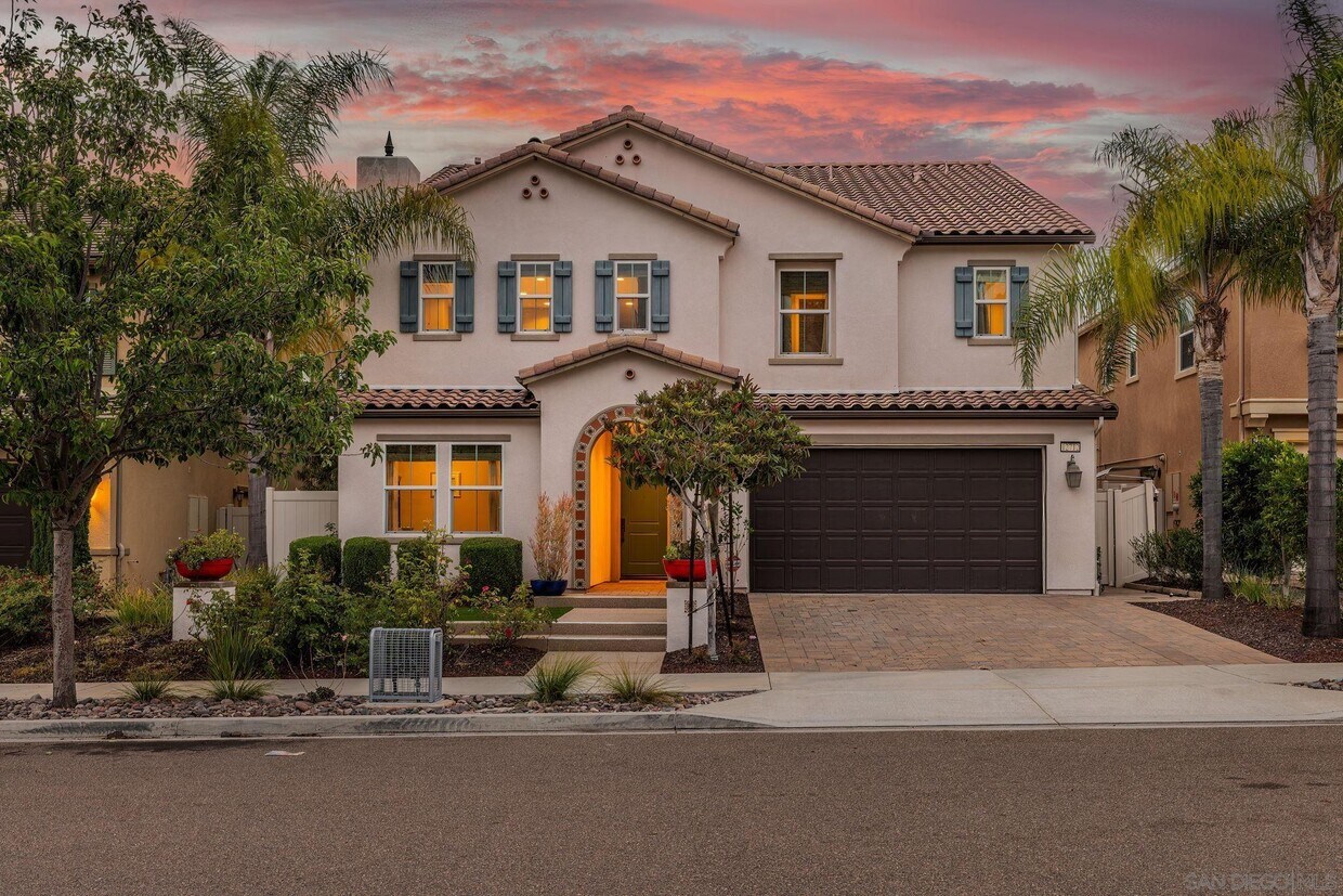 Foto principal - 12712 Cloudbreak Ave
