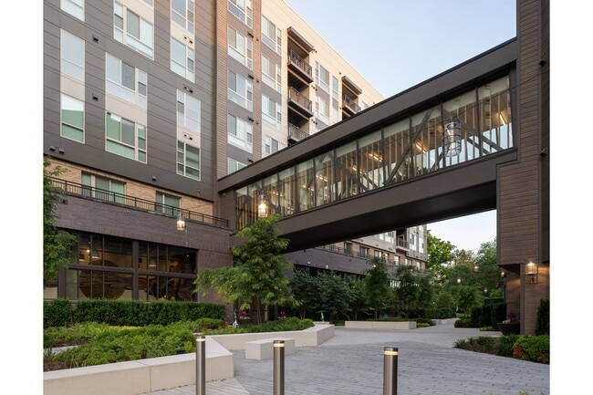 Building Photo - Atwell on Spring