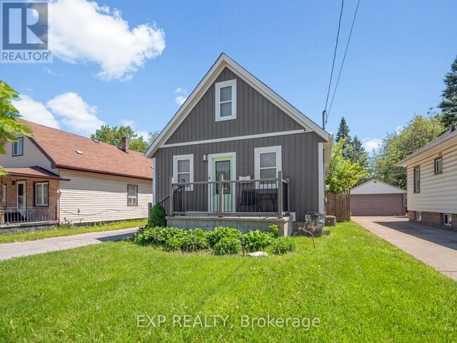 Building Photo - 5520 Highland Ave