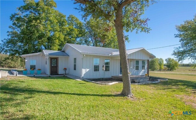Foto del edificio - 12802 County Line Rd