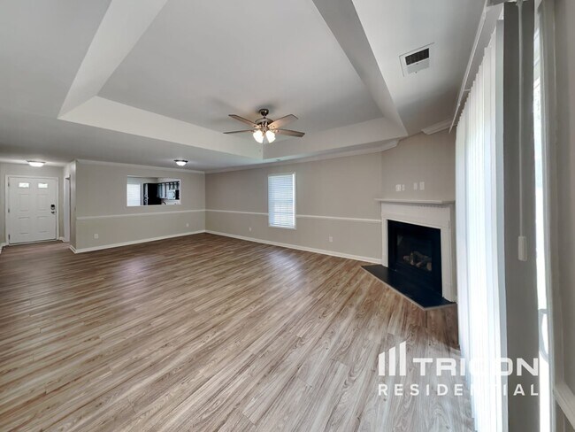 Foto del edificio - 1204 Green Turf Ln
