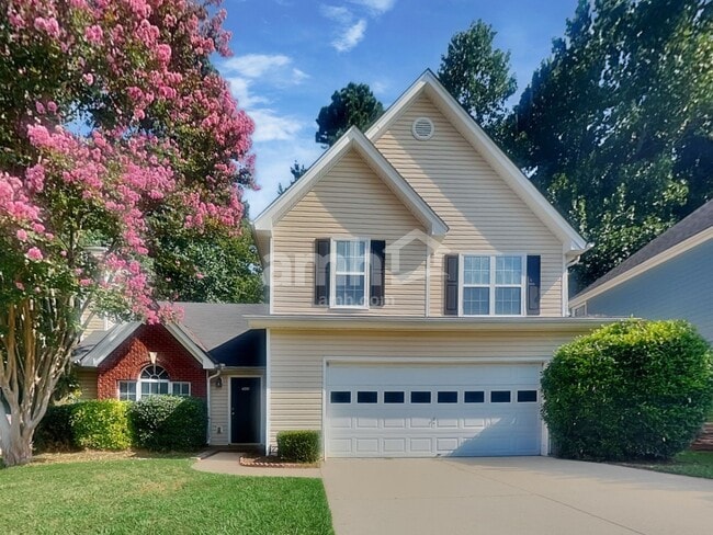 Building Photo - 1305 Carlysle Park Dr