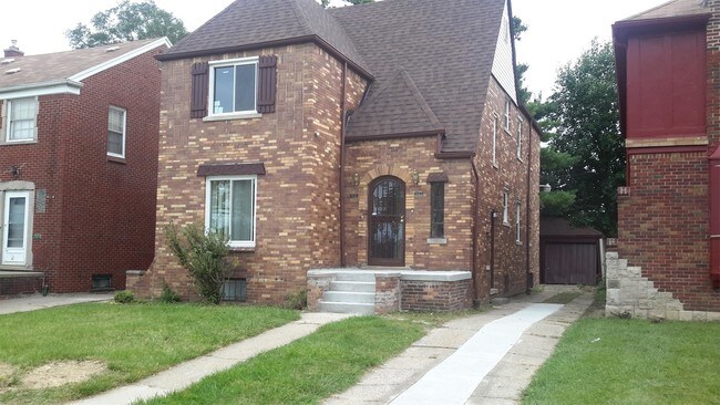 Building Photo - 9122 Lanco St