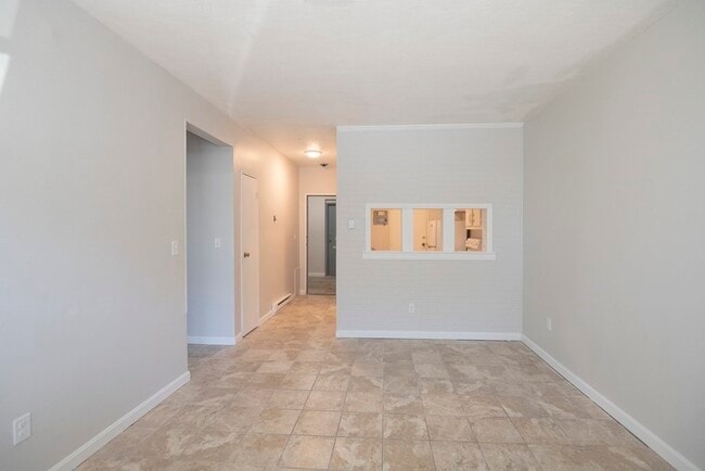 Foto del edificio - 5 Beaver Park Rd