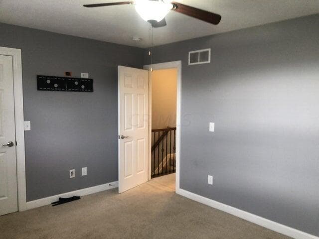 Building Photo - 986 Shaula Dr