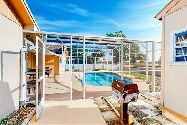 Foto del edificio - 985 Andrea Ridge Ct