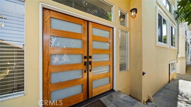 Building Photo - 521 Avenue C