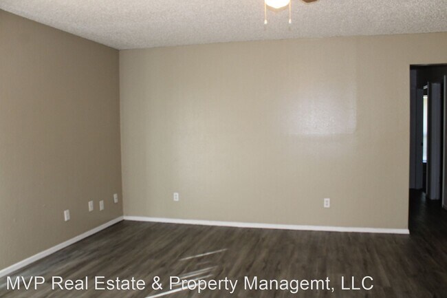 Foto del edificio - 2 br, 2 bath House - 1016 Parkview Dr