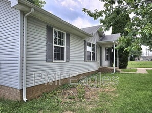 Building Photo - 112 Waterford Dr