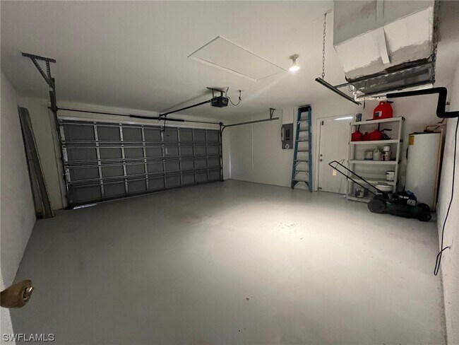 Building Photo - 3403 5th St SW