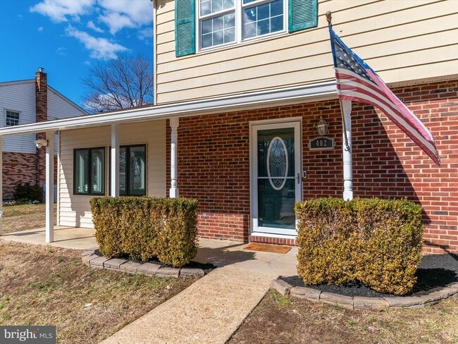 Foto del edificio - 402 S Cherry Grove Ave