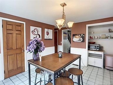 Foto del edificio - 20 Redbud Ln