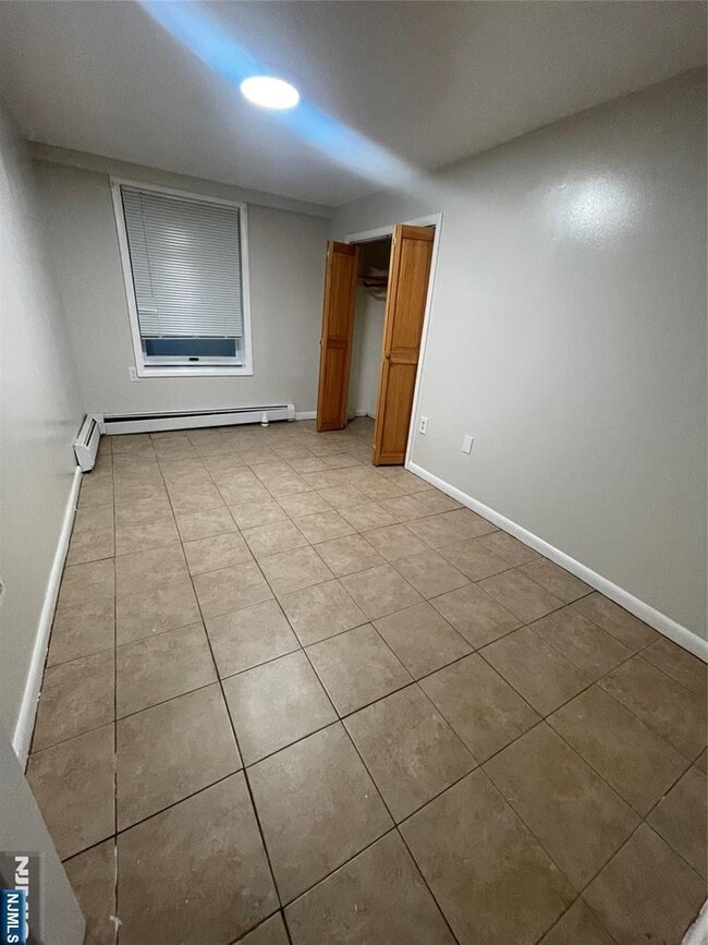 Foto del edificio - 171 Charles St