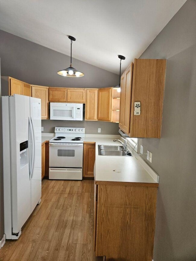 Building Photo - 5 bedroom in Billings MT 59102